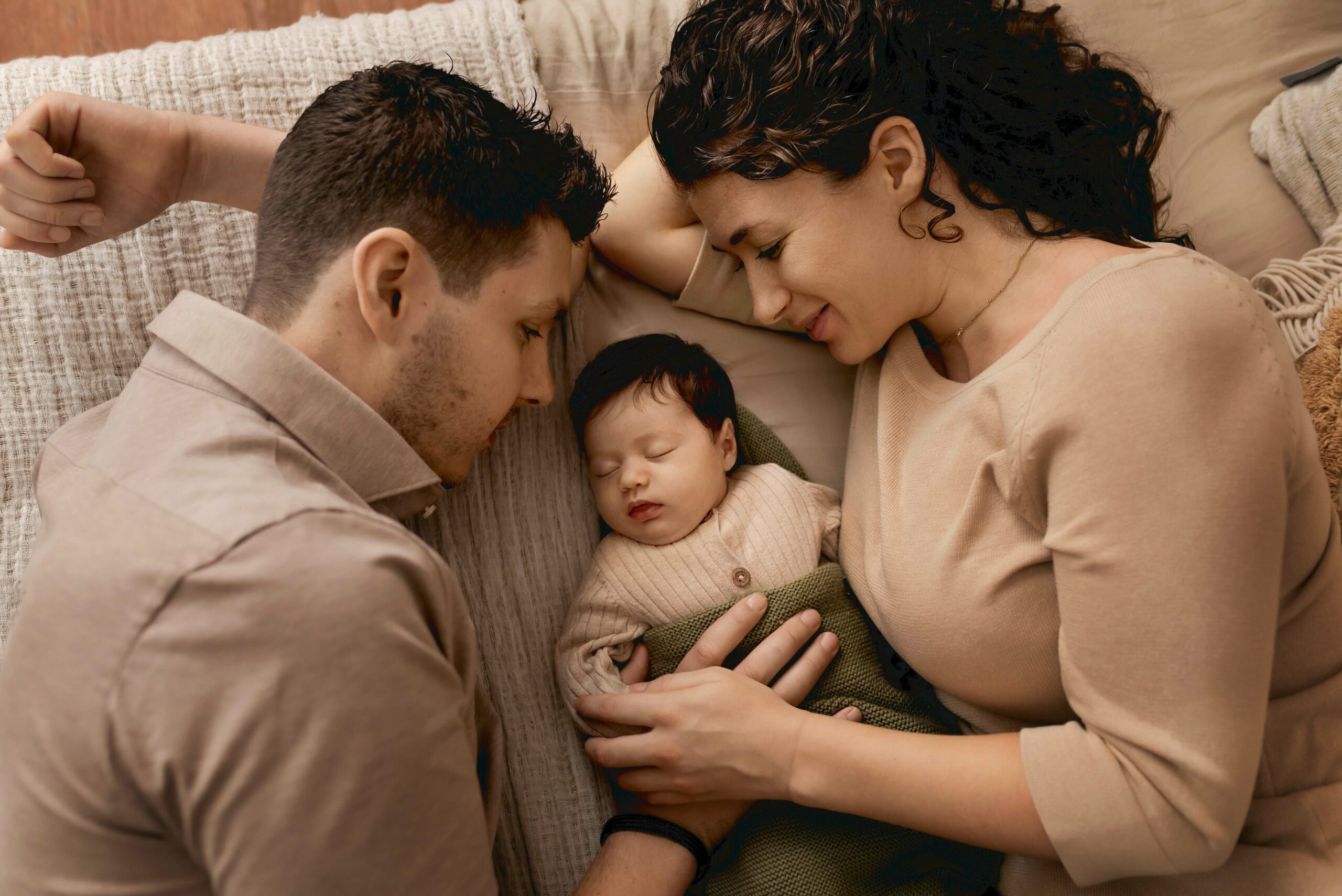 Newborn fotoshoot pasgeboren baby